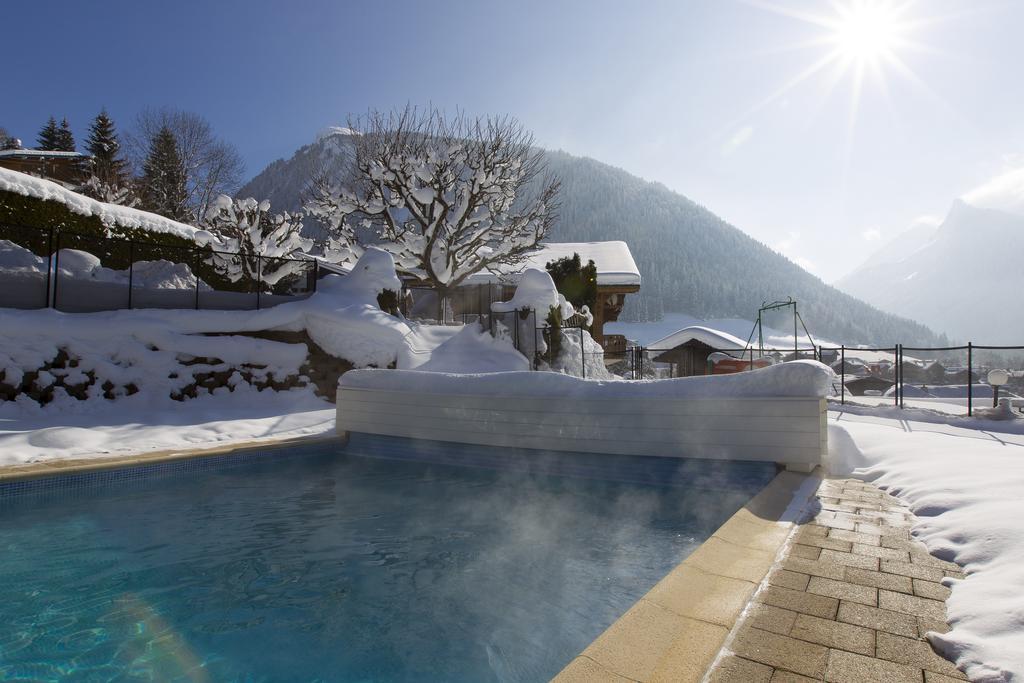 L'Hermine Blanche Morzine Exterior photo
